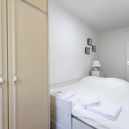 Apartment Fiki