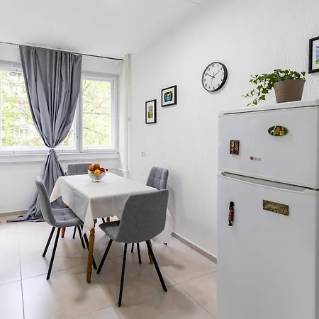 Apartment Fiki Belgrade